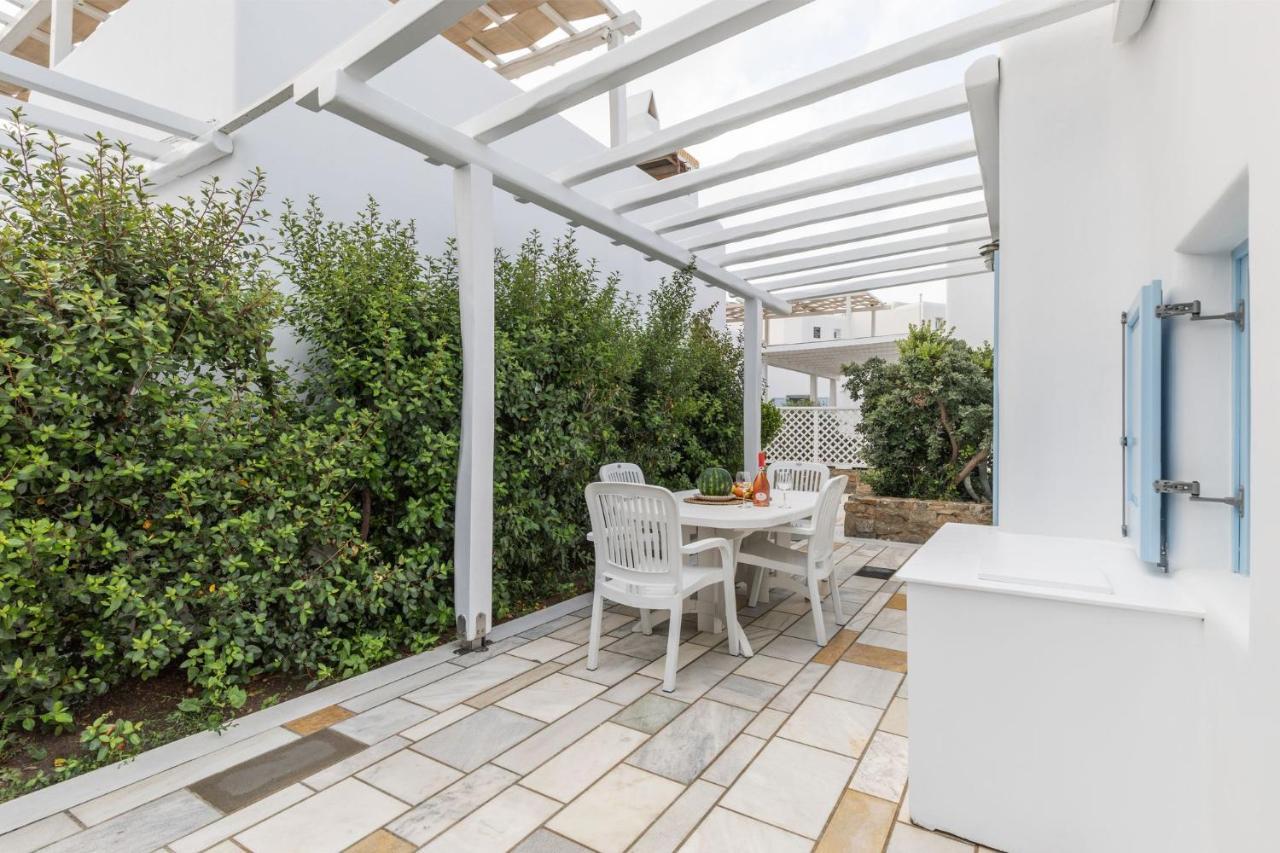 Ivi Mykonean Suites Mimoza Ornos Beach Eksteriør bilde
