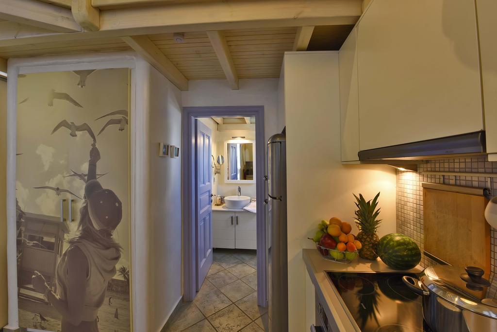 Ivi Mykonean Suites Mimoza Ornos Beach Eksteriør bilde